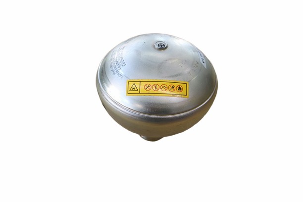 21T-64-33841-ACCUMULATOR